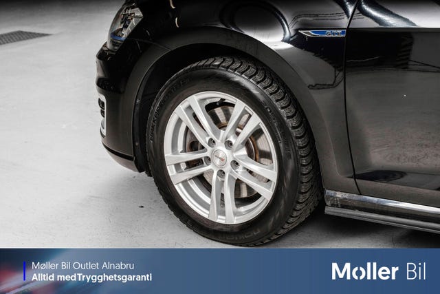 2015 VOLKSWAGEN GOLF - 9