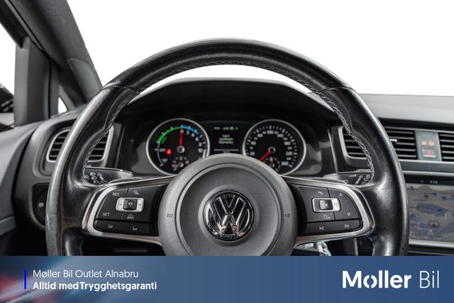 2015 VOLKSWAGEN GOLF - 20