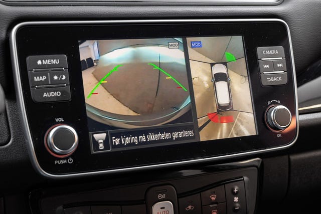 2022 NISSAN LEAF - 16