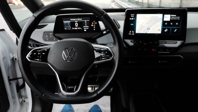 2021 VOLKSWAGEN ID.3 - 16