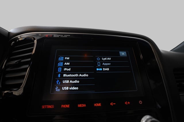 2020 MITSUBISHI OUTLANDER - 27