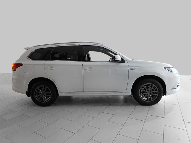 JMBXDGG3WLZ029901 2020 MITSUBISHI OUTLANDER-3