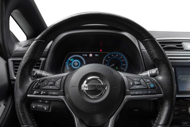 2018 NISSAN LEAF - 16