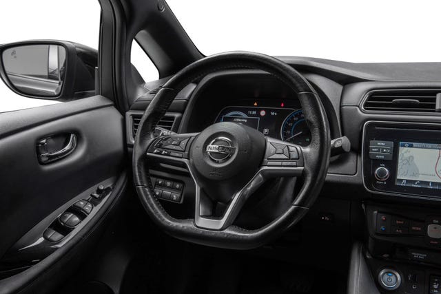2018 NISSAN LEAF - 15