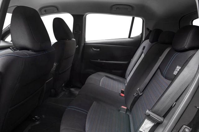2018 NISSAN LEAF - 12