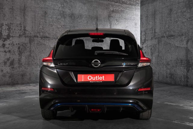 SJNFAAZE1U0008002 2018 NISSAN LEAF-4