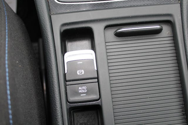 2015 VOLKSWAGEN GOLF - 34