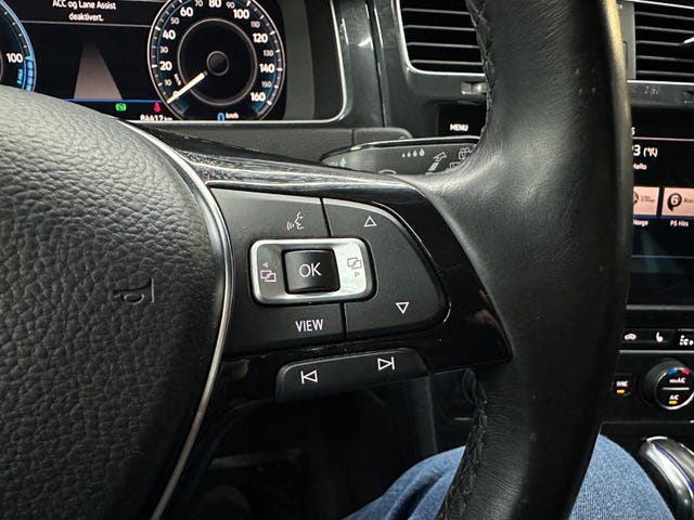 2019 VOLKSWAGEN GOLF - 29