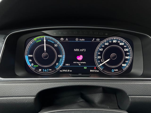 2019 VOLKSWAGEN GOLF - 33