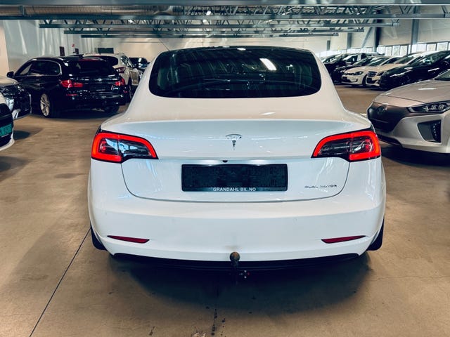 5YJ3E7EB4KF459599 2019 TESLA MODEL 3-4