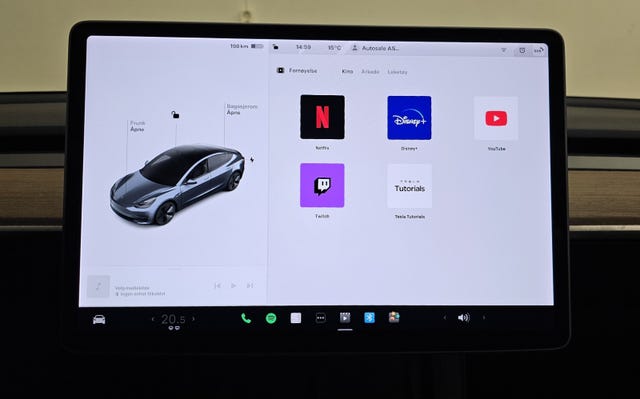 2021 TESLA MODEL 3 - 24