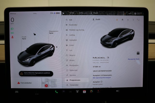 2019 TESLA MODEL 3 - 52
