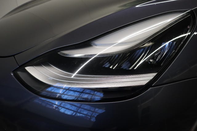 2019 TESLA MODEL 3 - 84