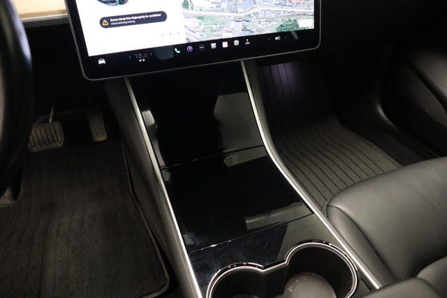 2019 TESLA MODEL 3 - 69