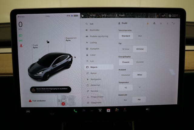 2019 TESLA MODEL 3 - 36