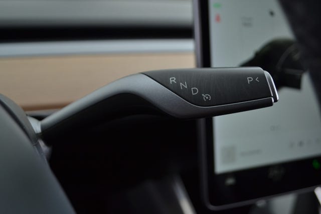 2019 TESLA MODEL 3 - 17