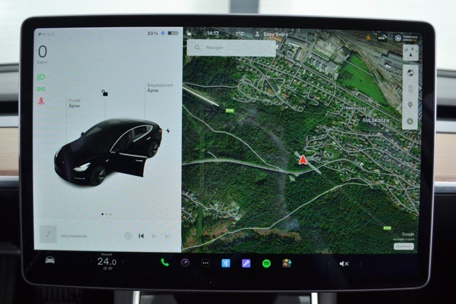 2019 TESLA MODEL 3 - 18