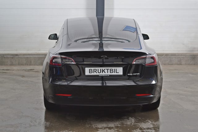 5YJ3E7EB0KF233947 2019 TESLA MODEL 3-5