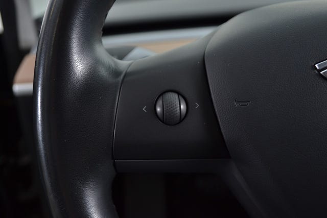 2019 TESLA MODEL 3 - 14