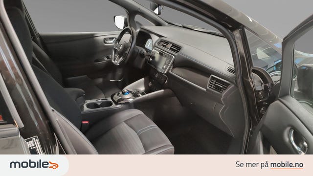 2018 NISSAN LEAF - 22