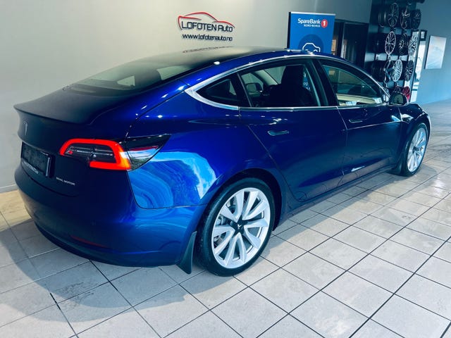 2019 TESLA MODEL 3 - 11