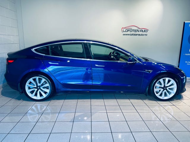 5YJ3E7EB3KF224031 2019 TESLA MODEL 3-1