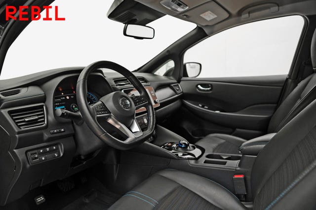 2021 NISSAN LEAF - 9