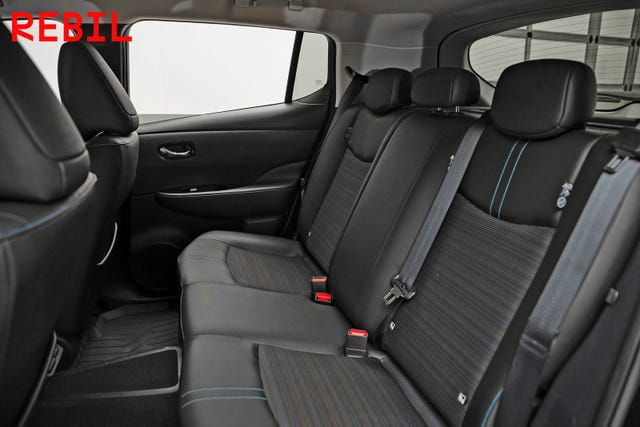 2021 NISSAN LEAF - 10