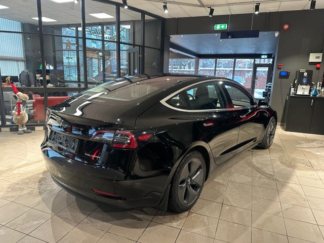 5YJ3E7EB0KF216047 2019 TESLA MODEL 3-5