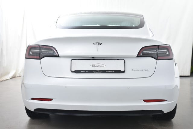 5YJ3E7EB2KF342331 2019 TESLA MODEL 3-2