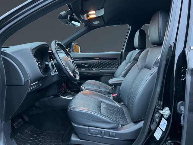 2020 MITSUBISHI OUTLANDER - 12