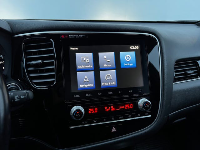 2020 MITSUBISHI OUTLANDER - 17