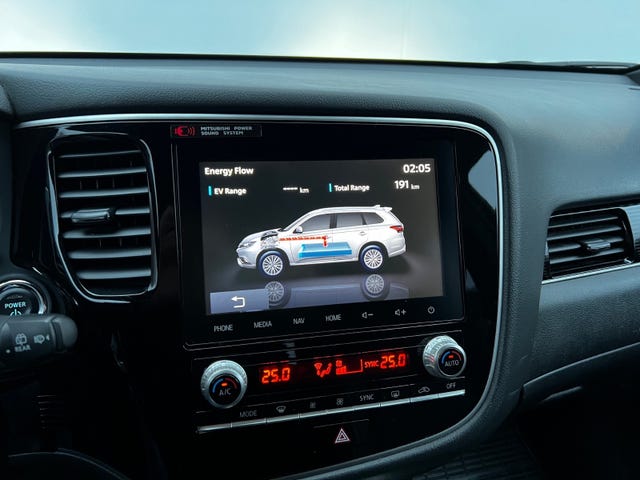 2020 MITSUBISHI OUTLANDER - 15