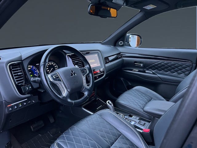 2020 MITSUBISHI OUTLANDER - 11