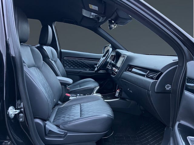 2020 MITSUBISHI OUTLANDER - 10