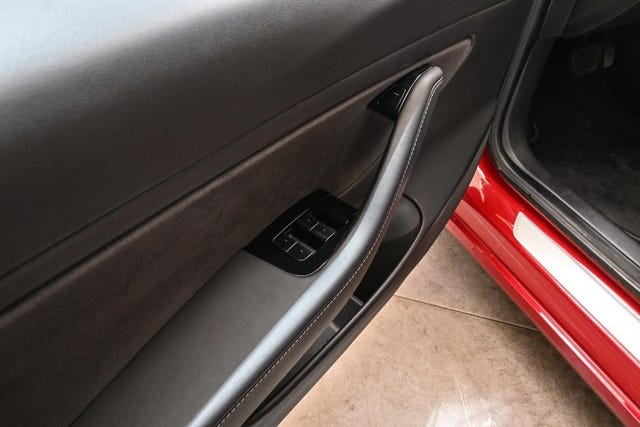 2019 TESLA MODEL 3 - 9