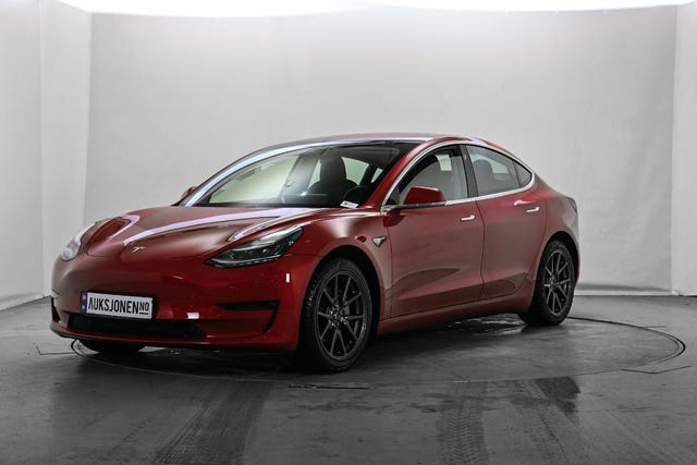 5YJ3E7EBXKF230005 2019 TESLA MODEL 3-4