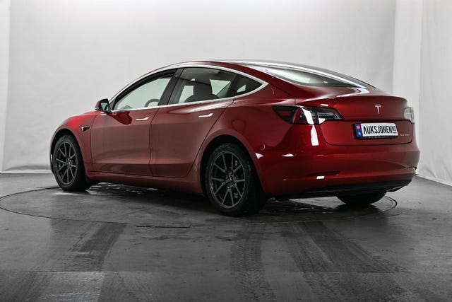 5YJ3E7EBXKF230005 2019 TESLA MODEL 3-5