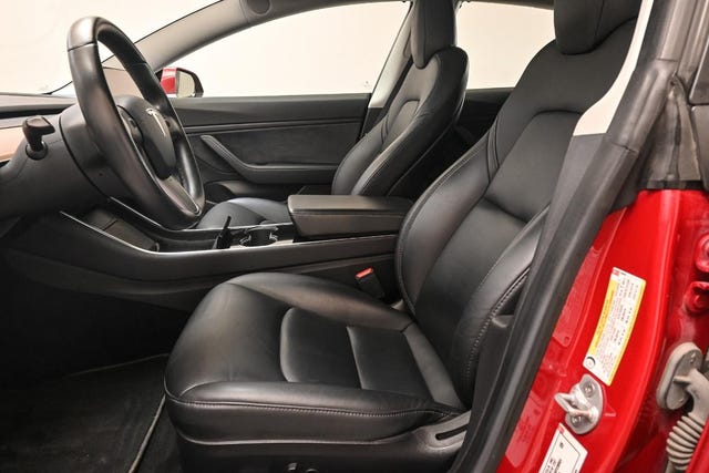 2019 TESLA MODEL 3 - 8