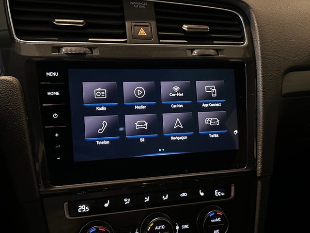 2019 VOLKSWAGEN GOLF - 17