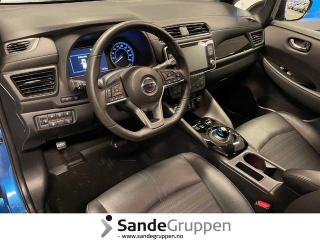 2021 NISSAN LEAF - 9