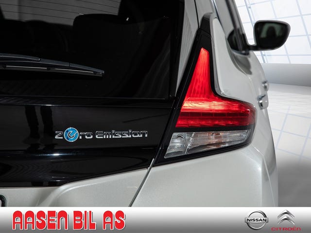 2018 NISSAN LEAF - 7