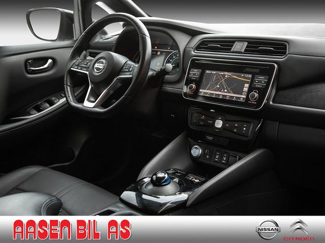 2018 NISSAN LEAF - 21