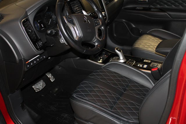2020 MITSUBISHI OUTLANDER - 19