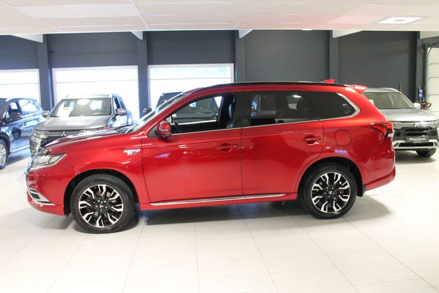 JMBXDGG3WLZ009477 2020 MITSUBISHI OUTLANDER-2