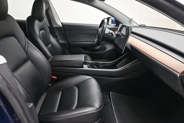 2019 TESLA MODEL 3 - 20