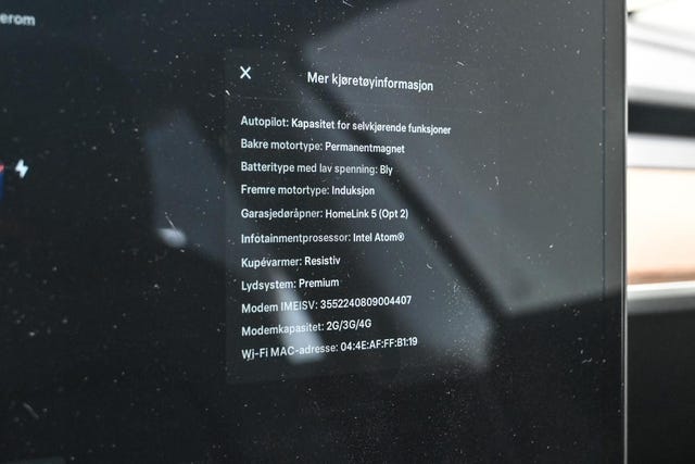 2019 TESLA MODEL 3 - 27