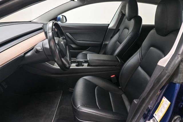 2019 TESLA MODEL 3 - 11