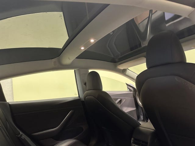 2019 TESLA MODEL 3 - 22