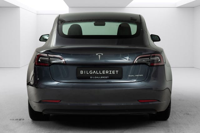5YJ3E7EB5MF831051 2021 TESLA MODEL 3-5